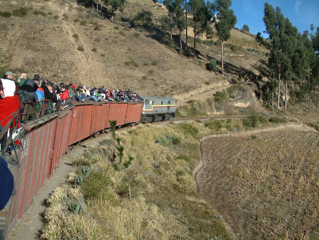 05-Route between Riobamba en Guamote.jpg - Route between Riobamba en Guamote